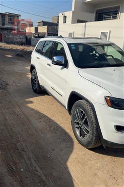 جيب جراند شيروكي